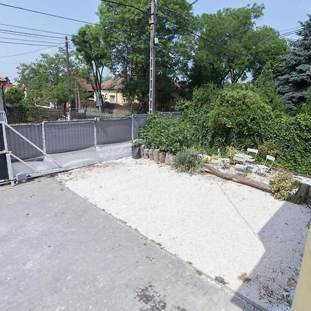 Hi-Bp Garden City Batsanyi Tiny House Near The City Train With Free Parking Boedapest Buitenkant foto